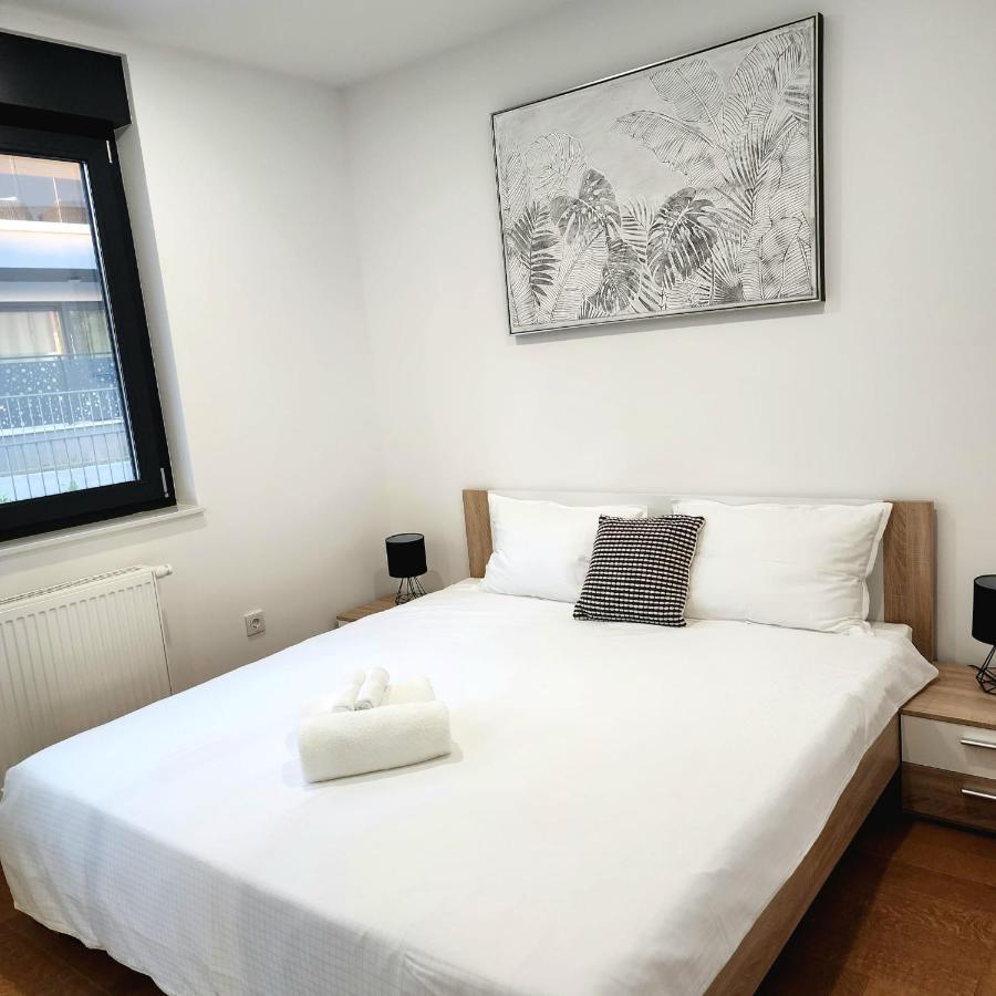 Allure Apartments Zadar Bagian luar foto