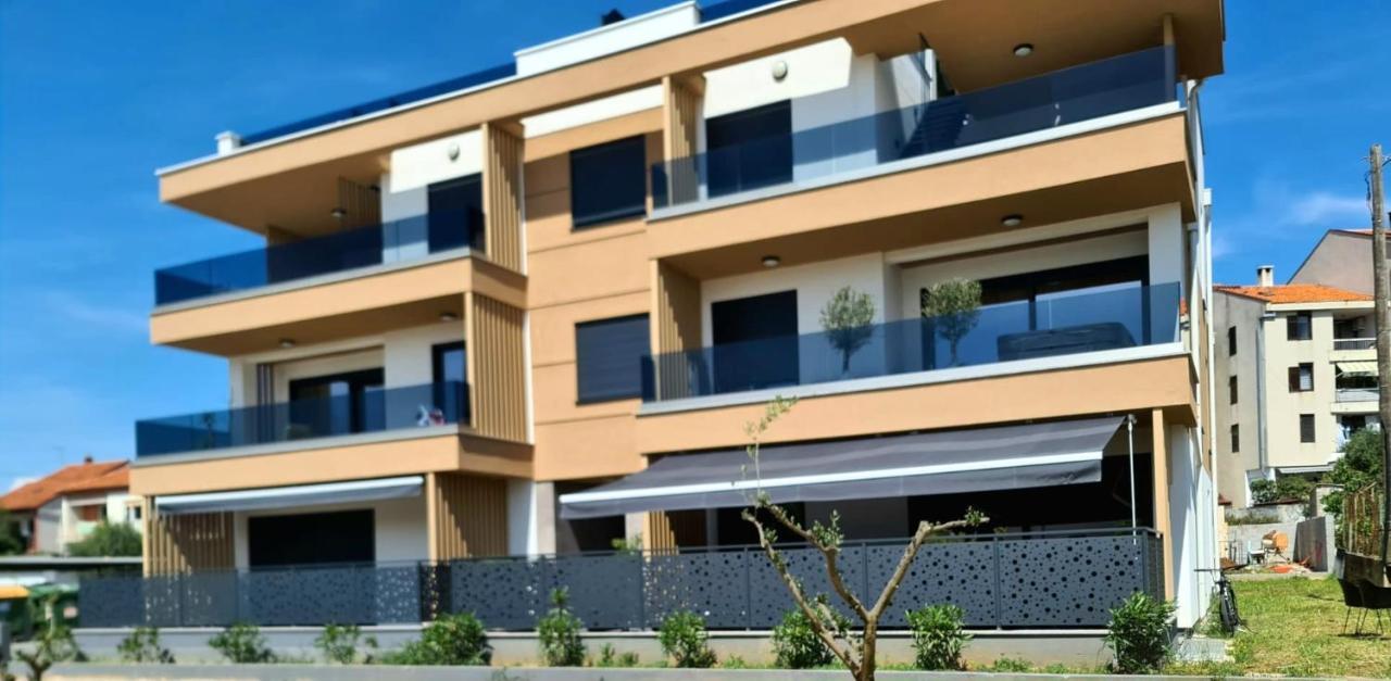 Allure Apartments Zadar Bagian luar foto